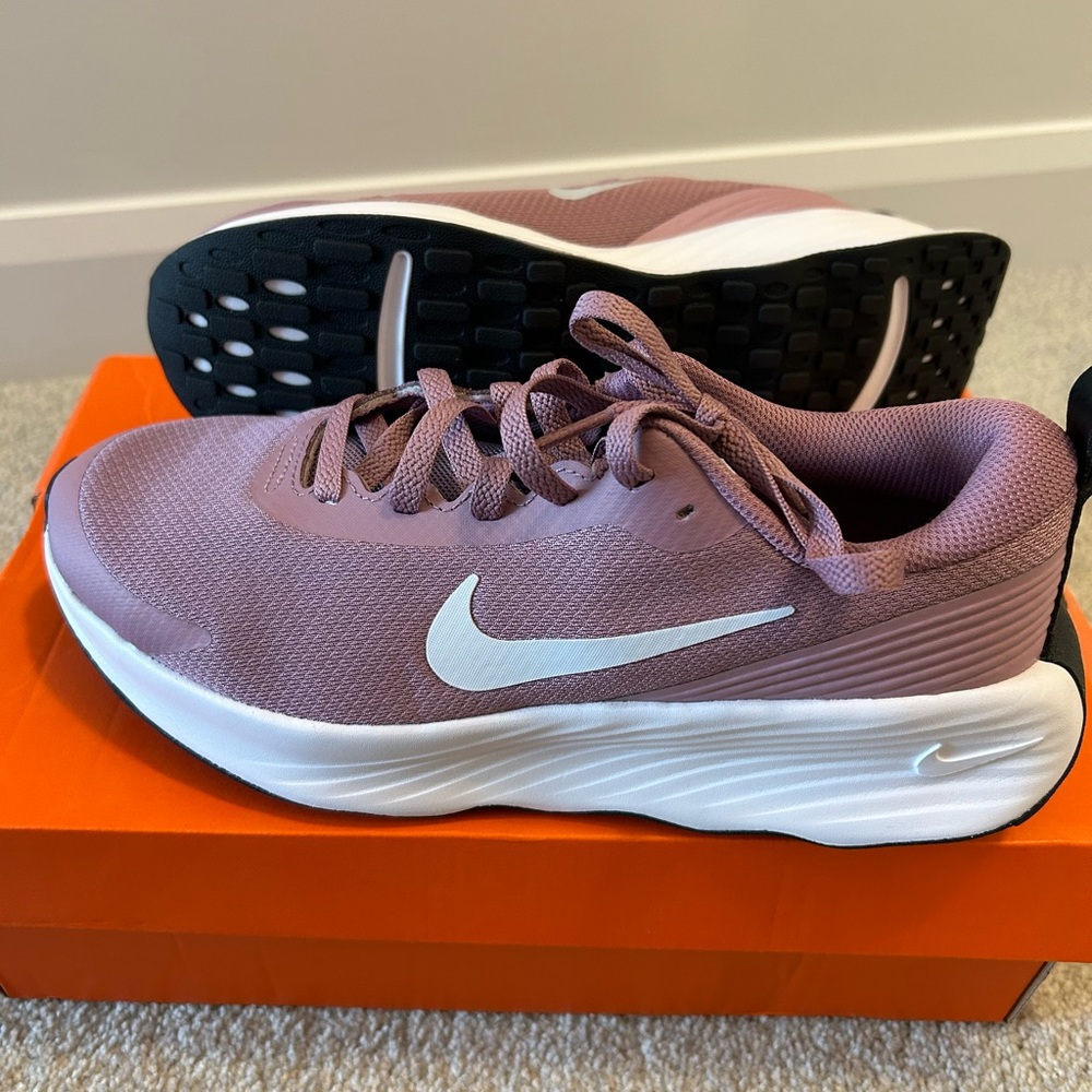 Nike Women's Promina Shoes